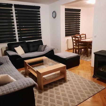 Apartment Pero ลิฟโน ภายนอก รูปภาพ
