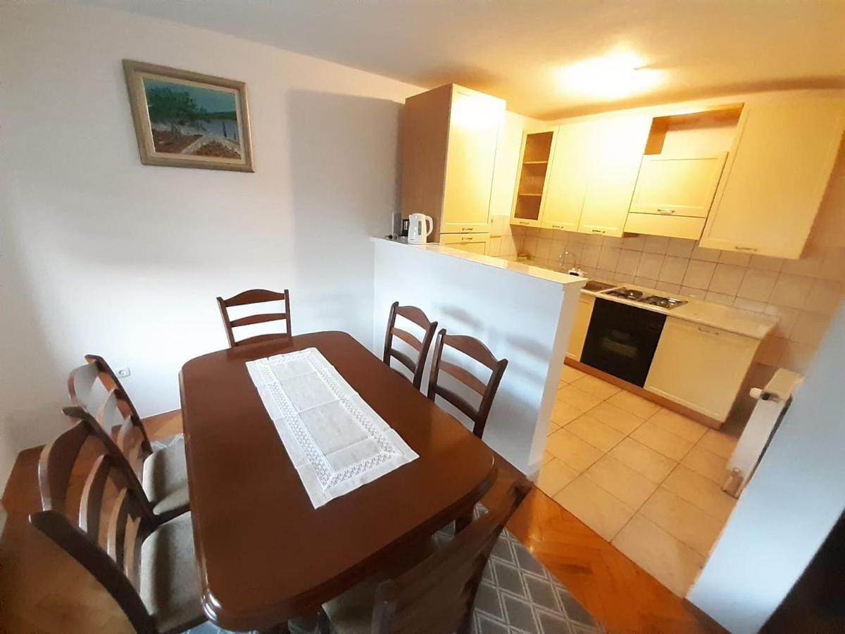 Apartment Pero ลิฟโน ภายนอก รูปภาพ